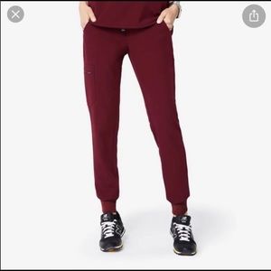 FIGS burgundy Zamora joggers size Medium